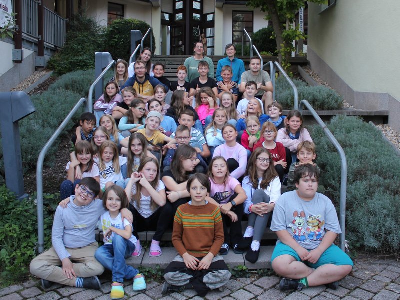 Titelbild für Beitrag: Klassenfahrt unserer neuen 5. Klassen nach Roßbach (25.– 27.09.2024)